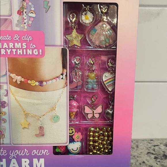 Charm Accessories Kit - Multicolor - Picture 4 of 10